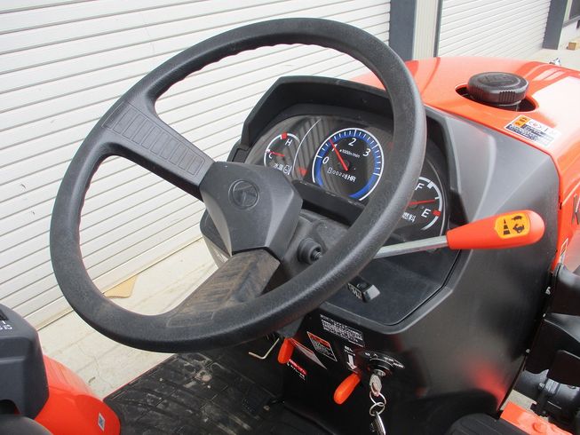 トラクター NB21ｰFMA 写真８