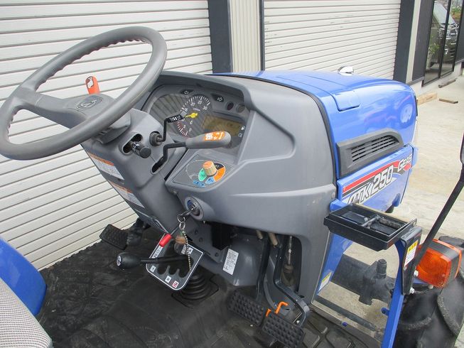 トラクター ATK250ｰU 写真６