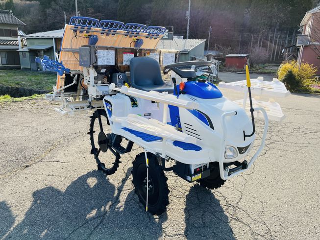 田植機 LE4 写真２