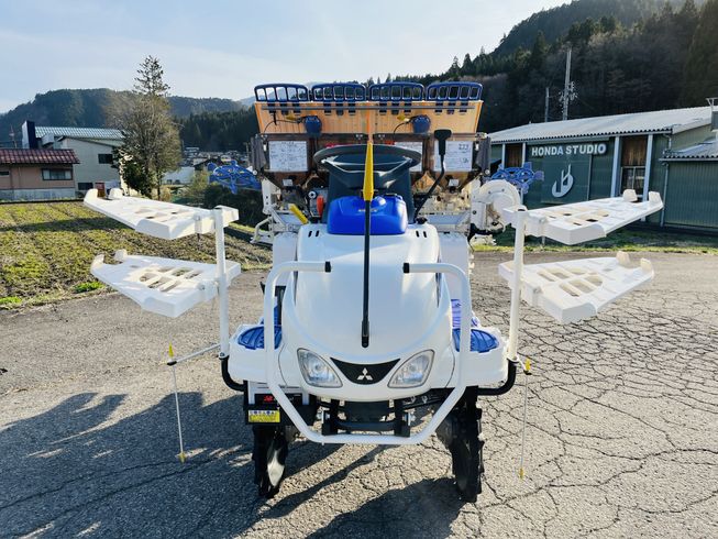 田植機 LE4 写真３