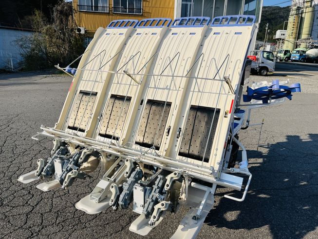 田植機 LE4 写真６