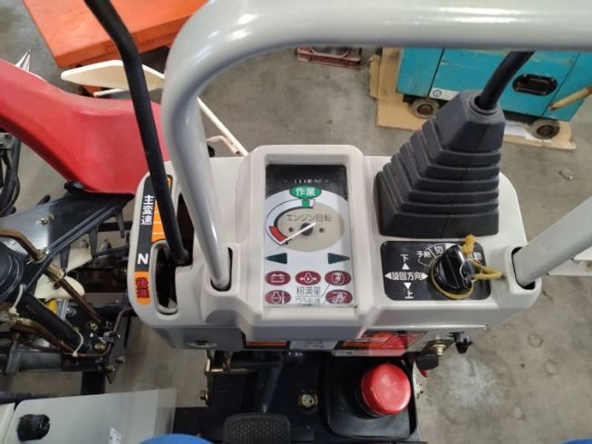 コンバイン Ee213 写真５