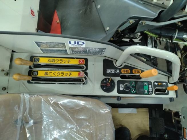 コンバイン Ee213 写真７