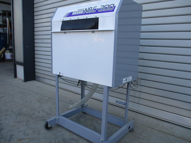 苗箱洗浄器 NBC-300 写真３