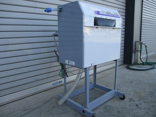 苗箱洗浄器 NBC-300 写真２