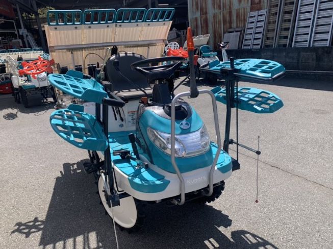 田植機 SPU45P-SDY 写真２