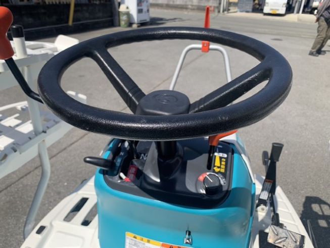 田植機 EP4 写真３