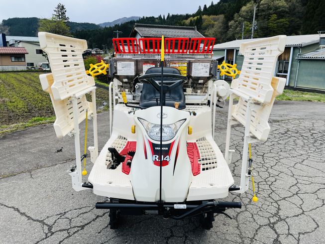 田植機 RJ4 写真３