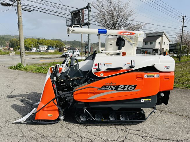 コンバイン ARN216-GLW 写真６