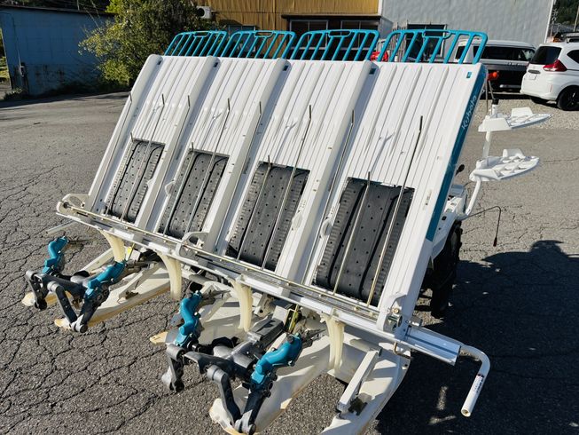 田植機 JC4A-D 写真６