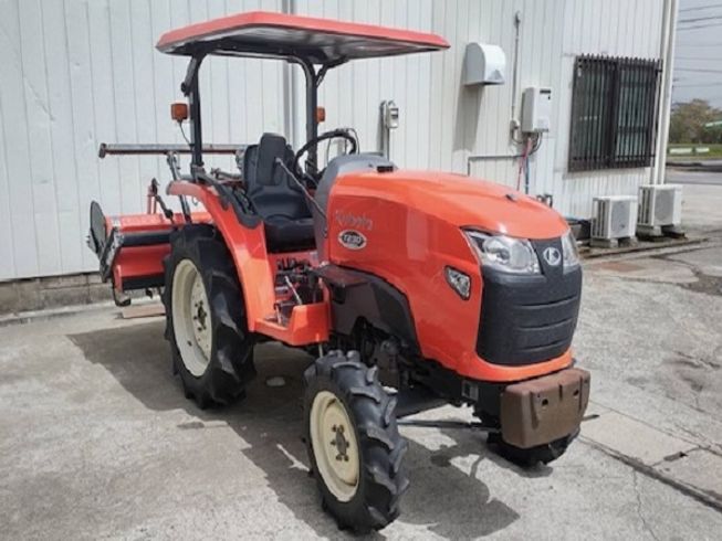 トラクター T23D 写真２