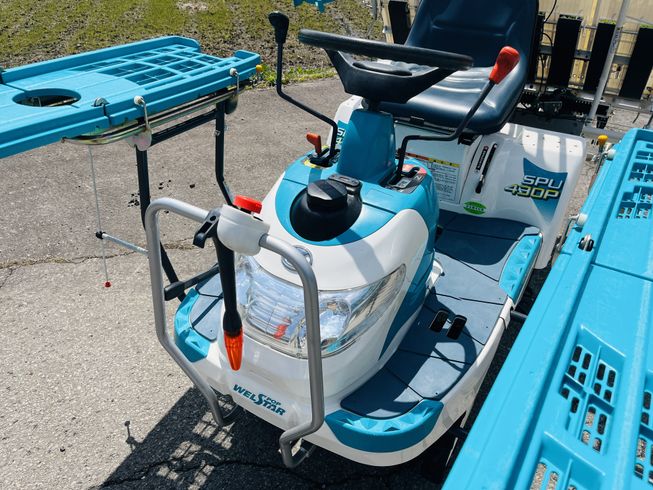 田植機 SPU430P 写真４