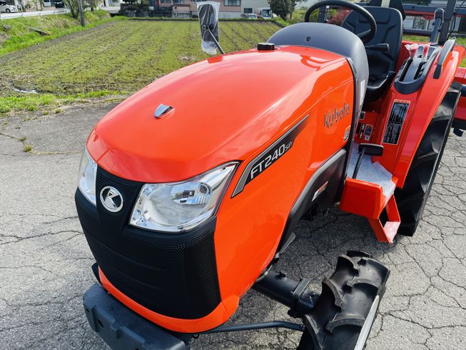 トラクター FT240-SP 写真３