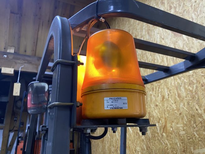 フォークリフト FB9P-50-300 写真３