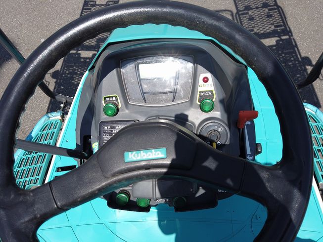 田植機 整備済 ZP67-T5F-GS-KK 直線キープ田植機 写真７