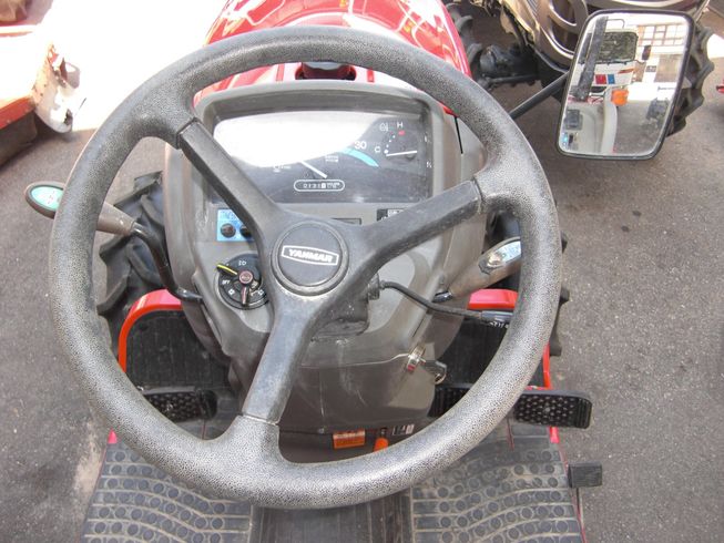 トラクター AF120VPUS4 写真５