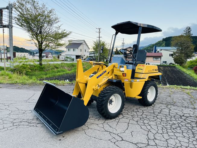 タイヤショベル  WA20-2 写真３