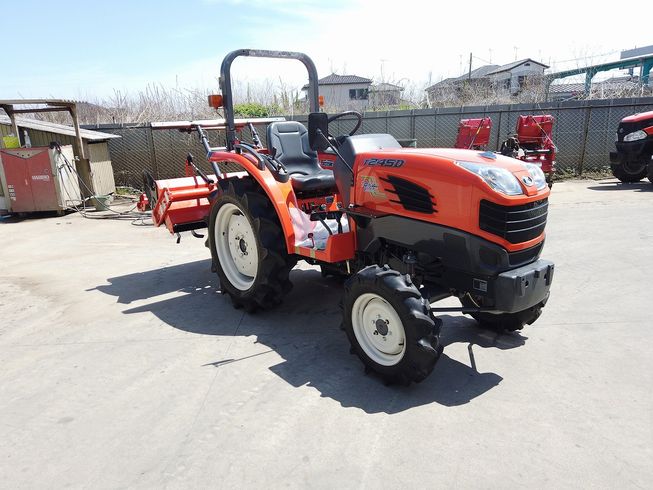 トラクター 【整備済】T245DBMARF5 写真２