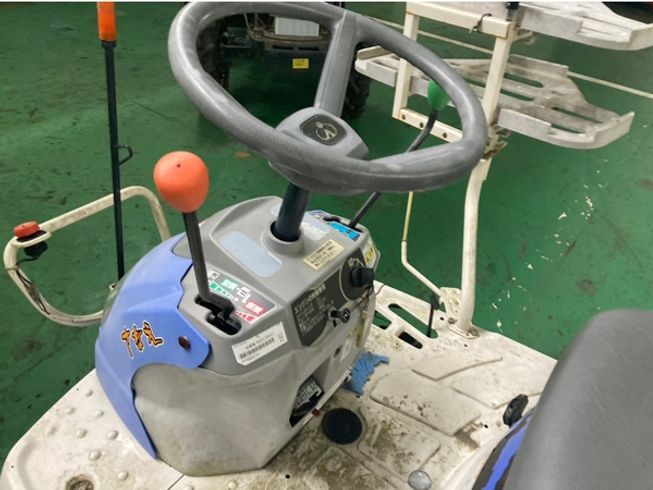 田植機 PQZ43K-UL 写真６