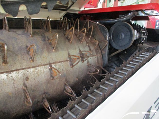 コンバイン AE434 写真５