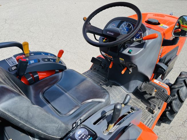 トラクター KB185 写真８