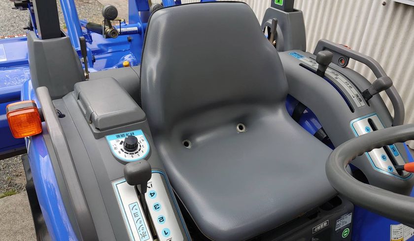 トラクター TH20-Q 写真３