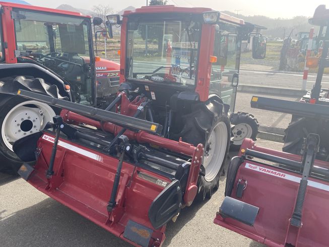 トラクター YT225 写真２