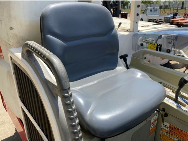 コンバイン GC322 写真７