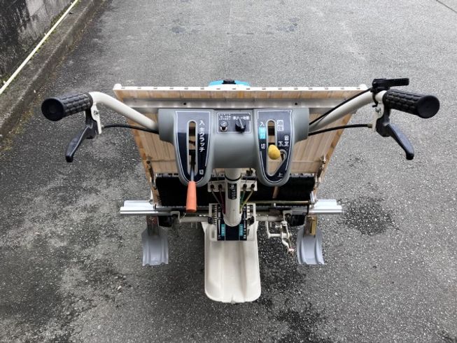 田植機 JP2D 写真９