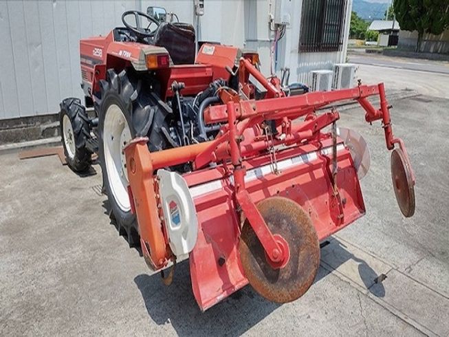 トラクター D258 写真４