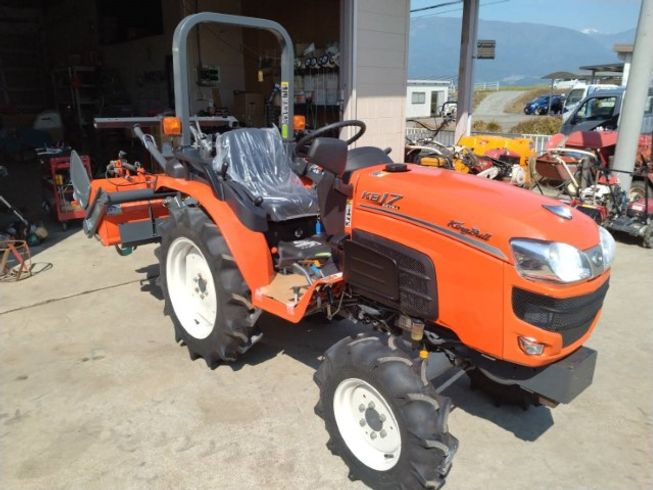 トラクター KB17XMARF13B 写真３