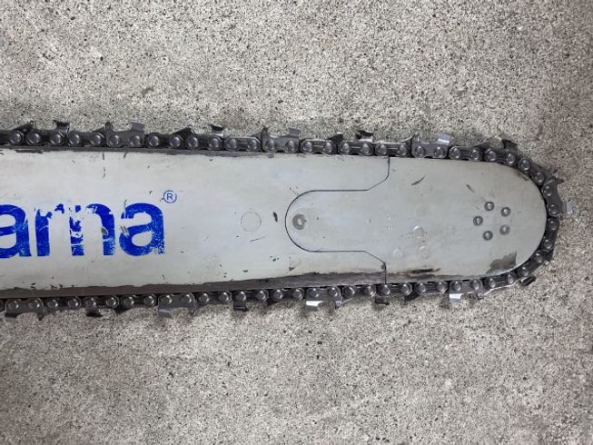 チェーンソー 572XP 写真２