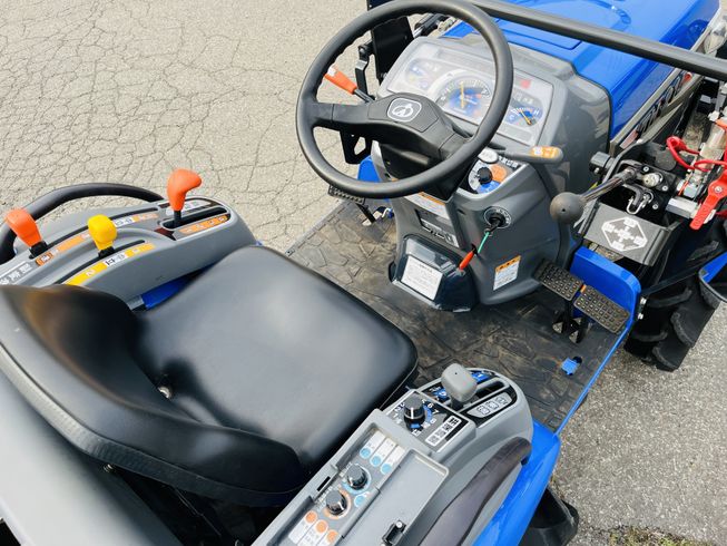 トラクター TH215-B 写真７