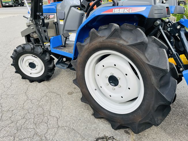 トラクター TH215-B 写真９