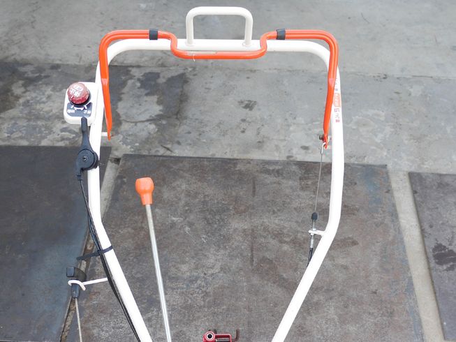 管理機 三菱MMR300（マキタRC3000） 写真７