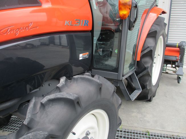 トラクター KL31R－FQMANPP 写真３