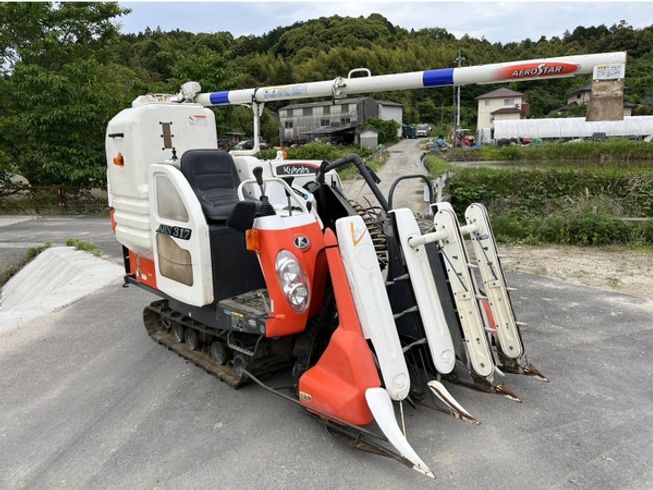 コンバイン ARN317GLW 写真２