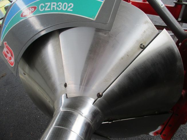 畦塗機 CZR302 写真２