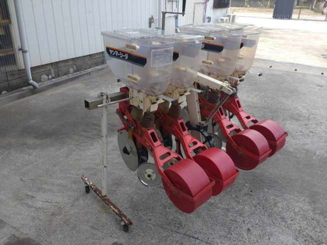 播種機 不明 写真２