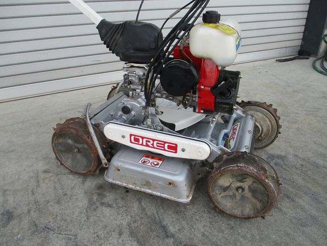 畦草刈機 SP850A 写真２