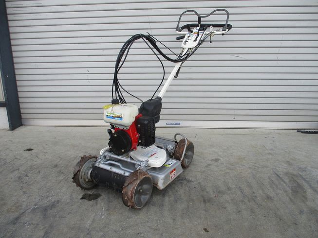 畦草刈機 SP850A 写真３