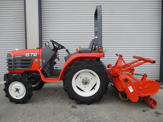 トラクター B72-AP 写真８
