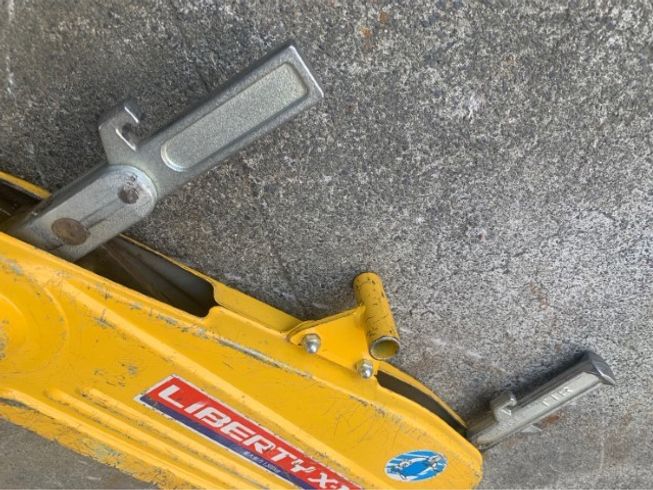 チルホール X-13 写真４