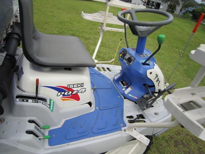 田植機 PQZ４-DULF 写真４