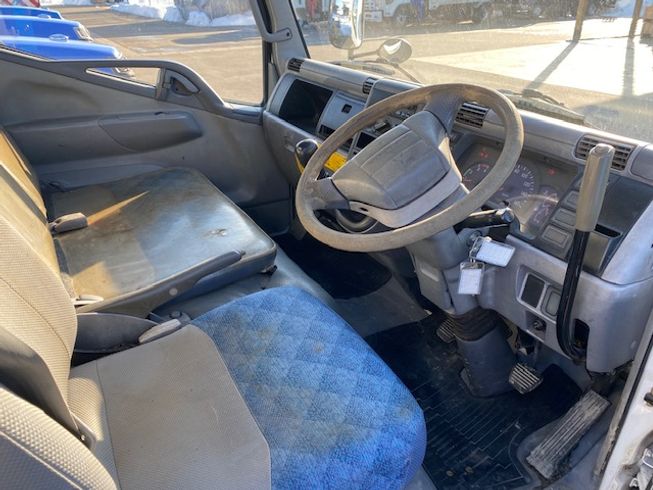 2ｔ低床ダンプ PA-FE71DBD 写真５