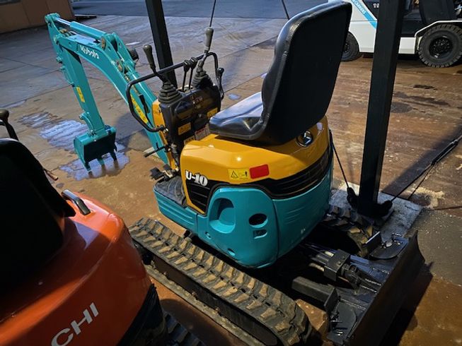 ミニユンボ U-10-3 写真２