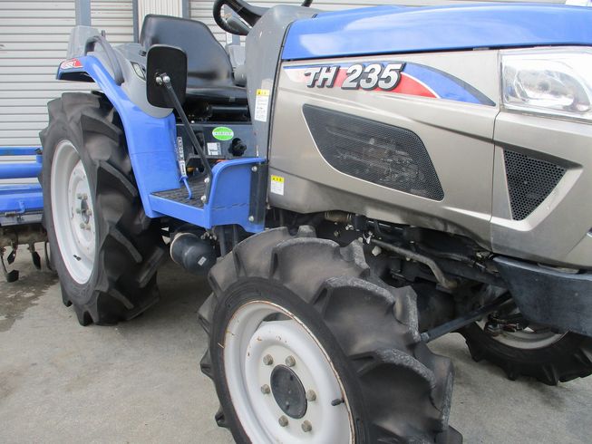 トラクター TH235－Q 写真３