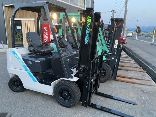 フォークリフト FGE15T5 写真２