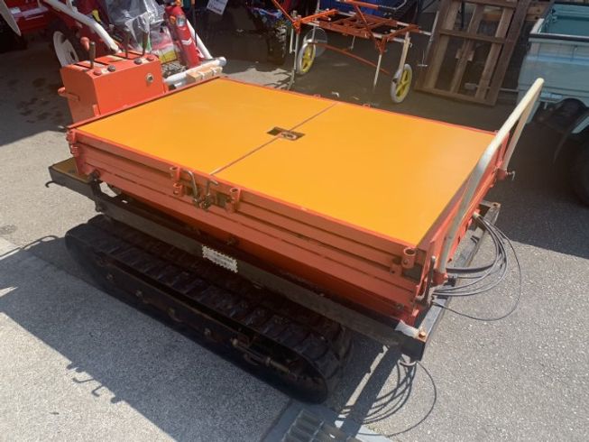 高所作業車 KL280 写真２