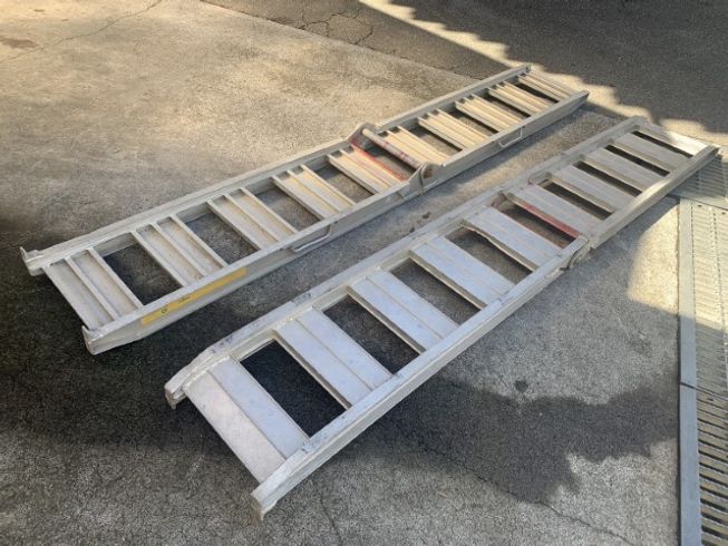 アルミブリッジ NSBW240-30-0.8 写真２